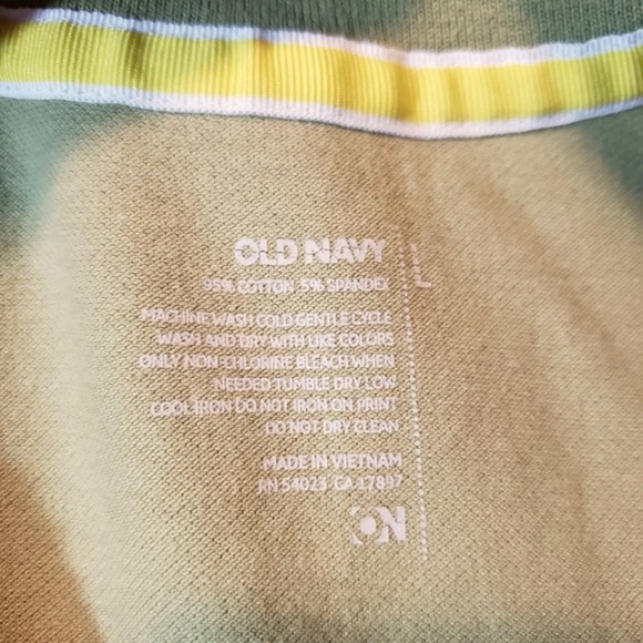 Old Navy Stylish Sage Green Polo - Picture 6 of 6